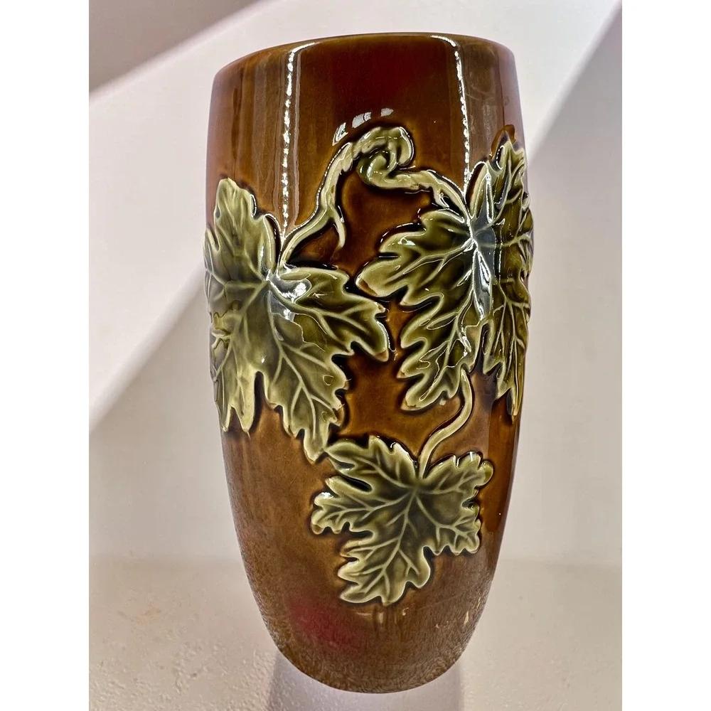 N/A vintage ceramic